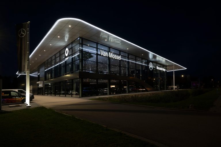 van mossel buitenreclame lichtreclame
