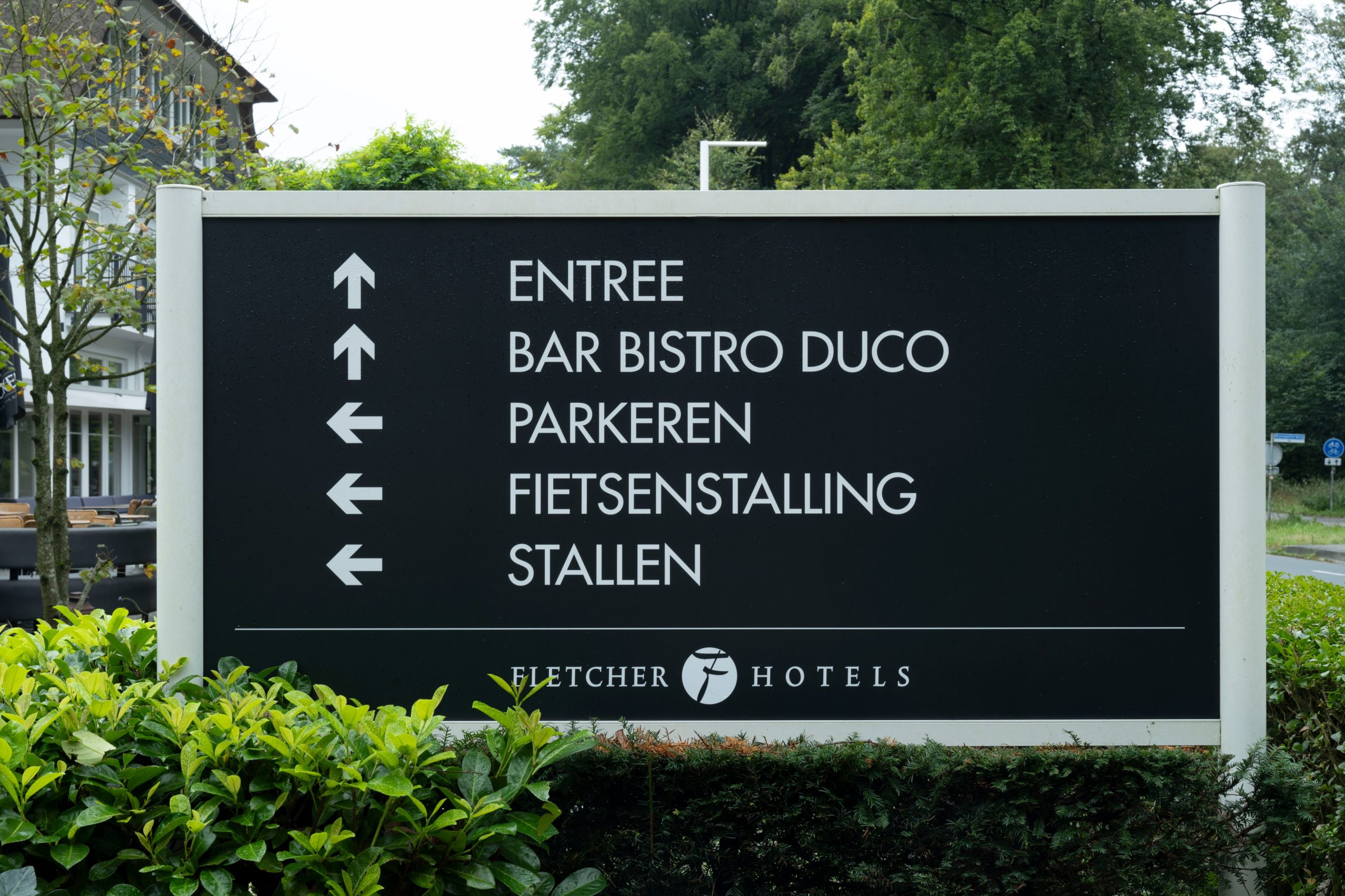 bewegwijzering-buiten-fletcher-hotels